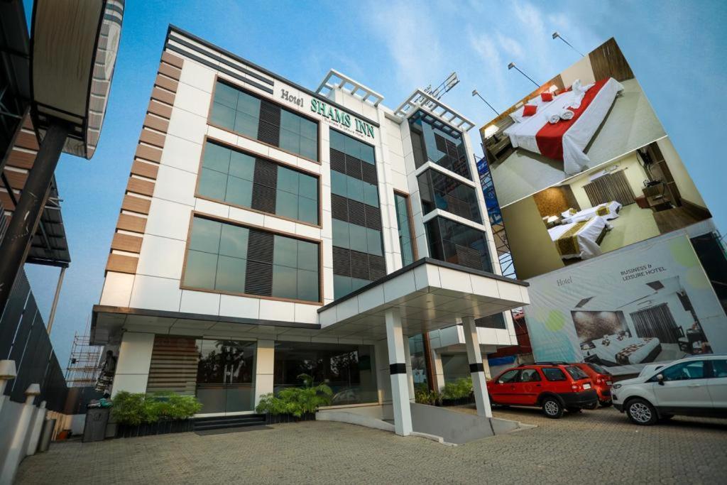 Hotel Shams Inn Kochi Exterior photo